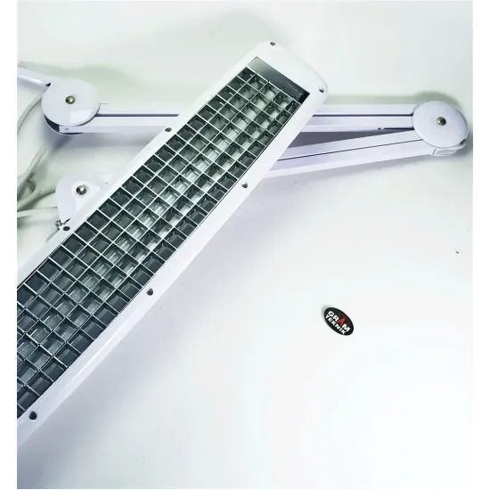 Akrobat Masa Lambası 3 Tüplü Akrobat Masa Lambası 3 Tüplü